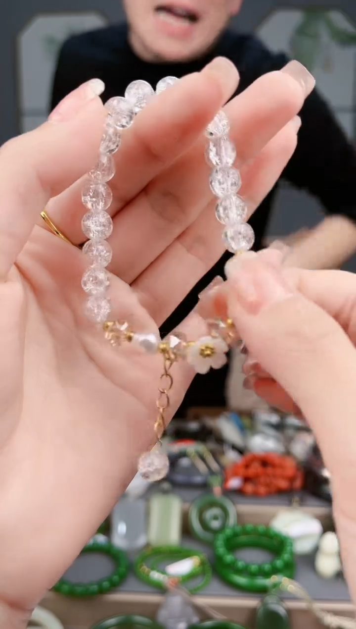 【闪购商品】水晶颈饰未镶嵌多样性发货拍一单发一个
