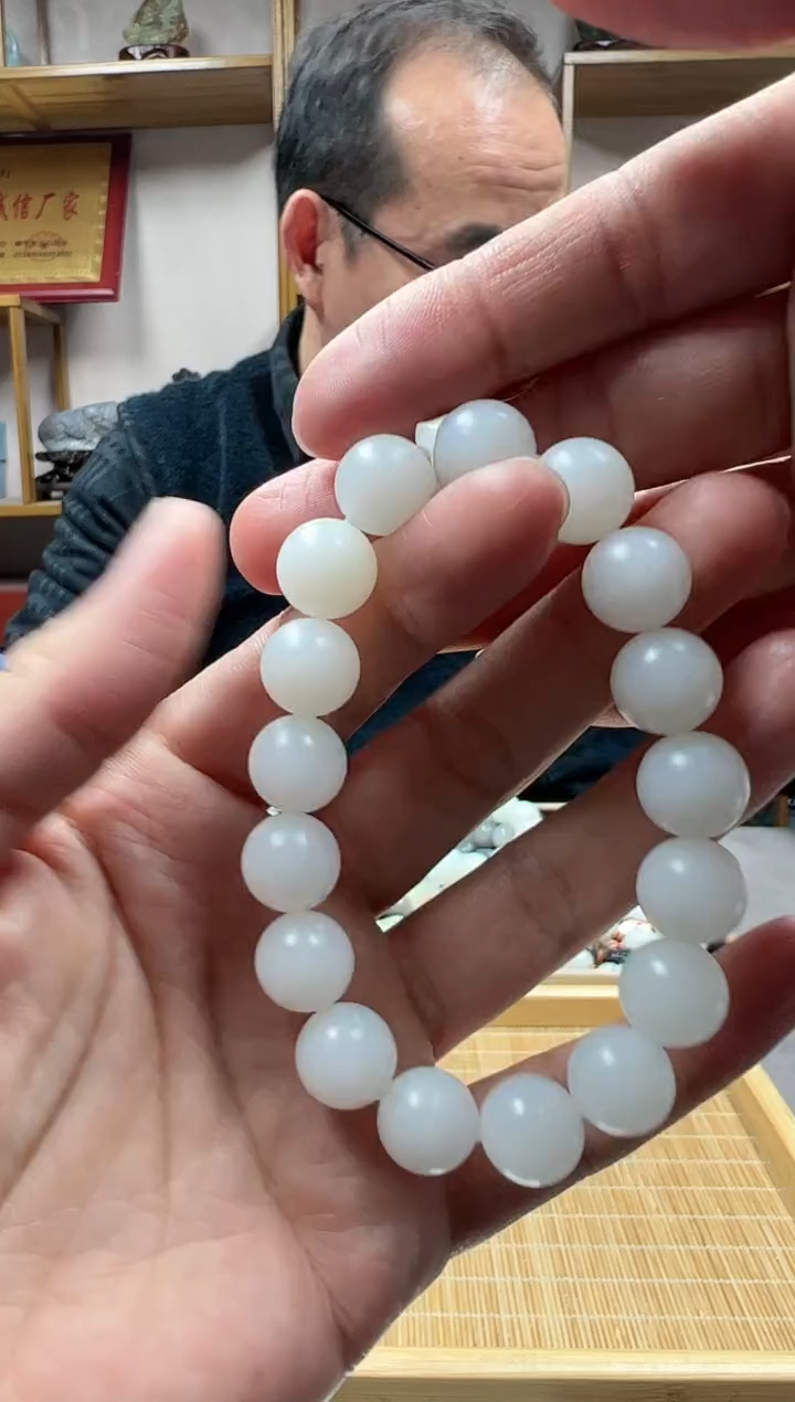 【闪购商品】和田玉手串未镶嵌12于阗
