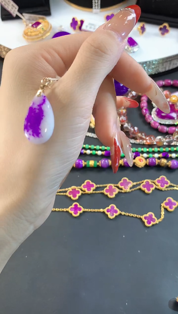 【闪购商品】苏纪石（舒俱来）.18K金镶嵌舒俱来吊坠