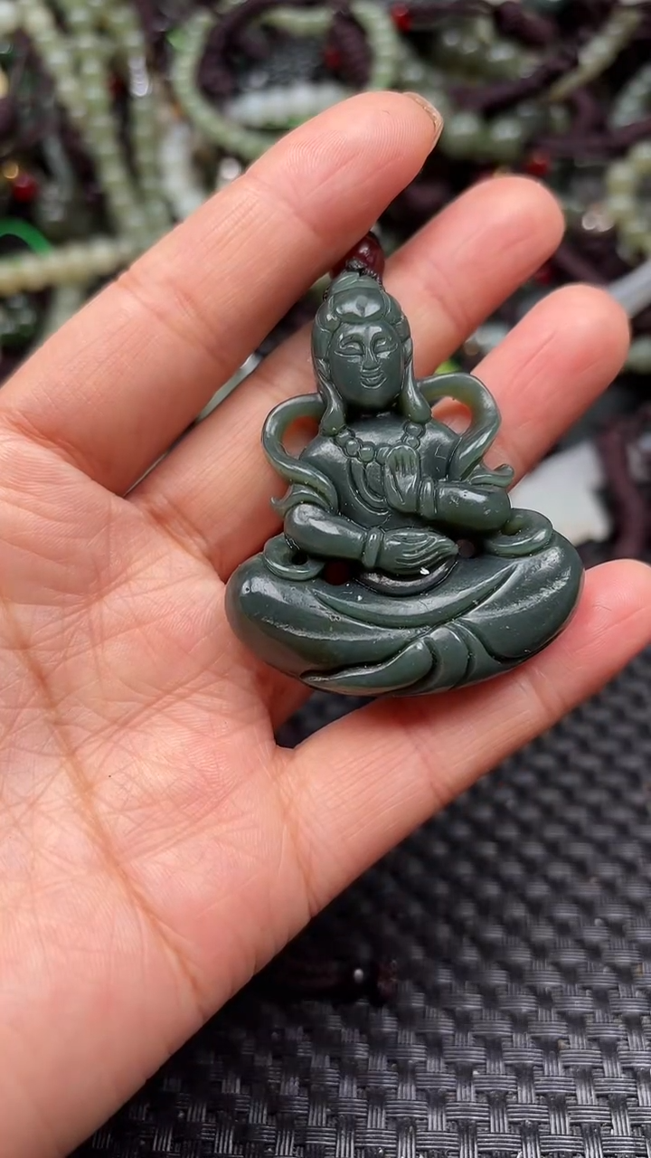 【闪购商品】和田玉颈饰未镶嵌.