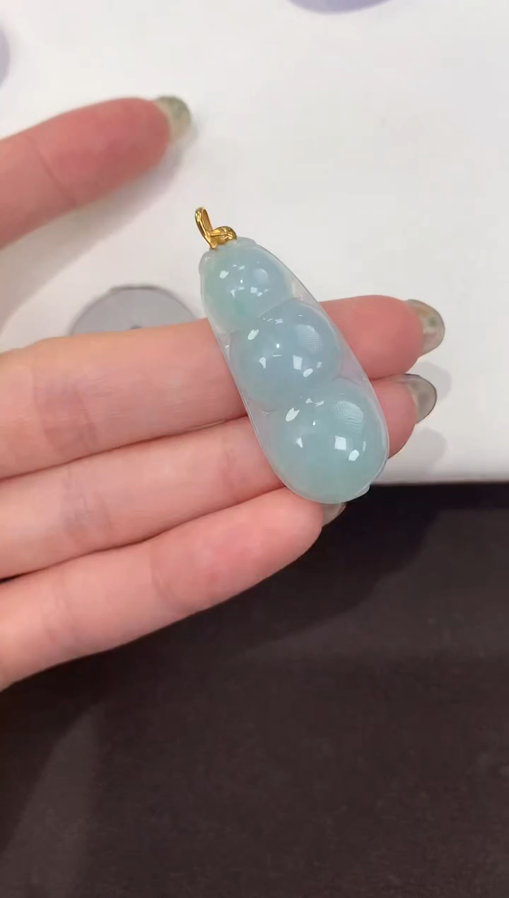 颈饰18K金镶嵌翡翠 天然缅甸a货翡翠