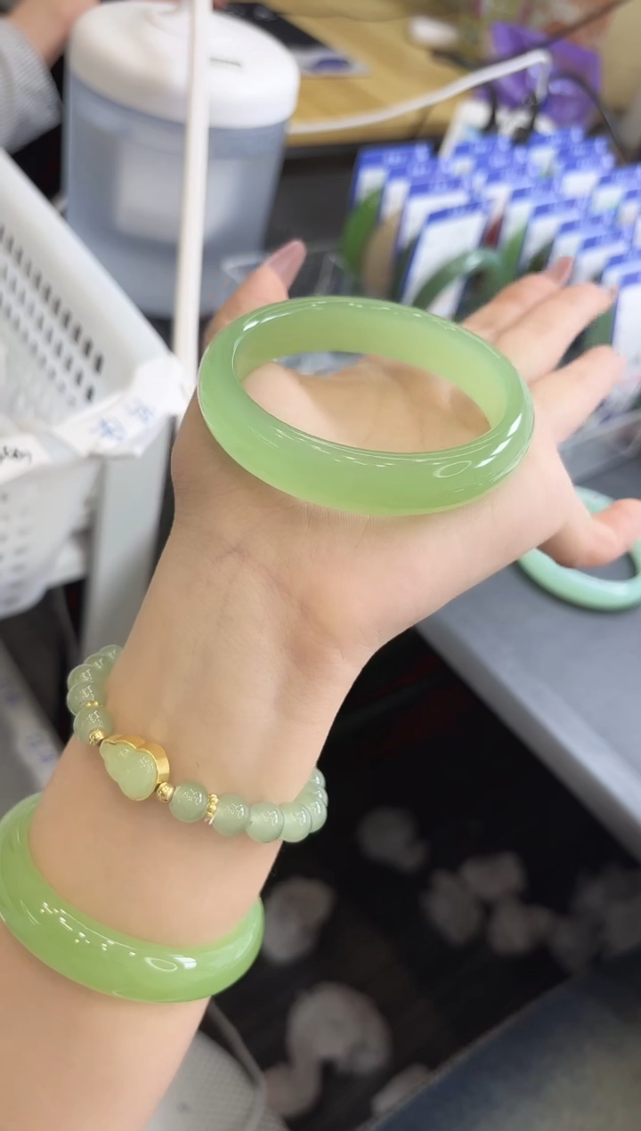 时尚手镯342-60.0