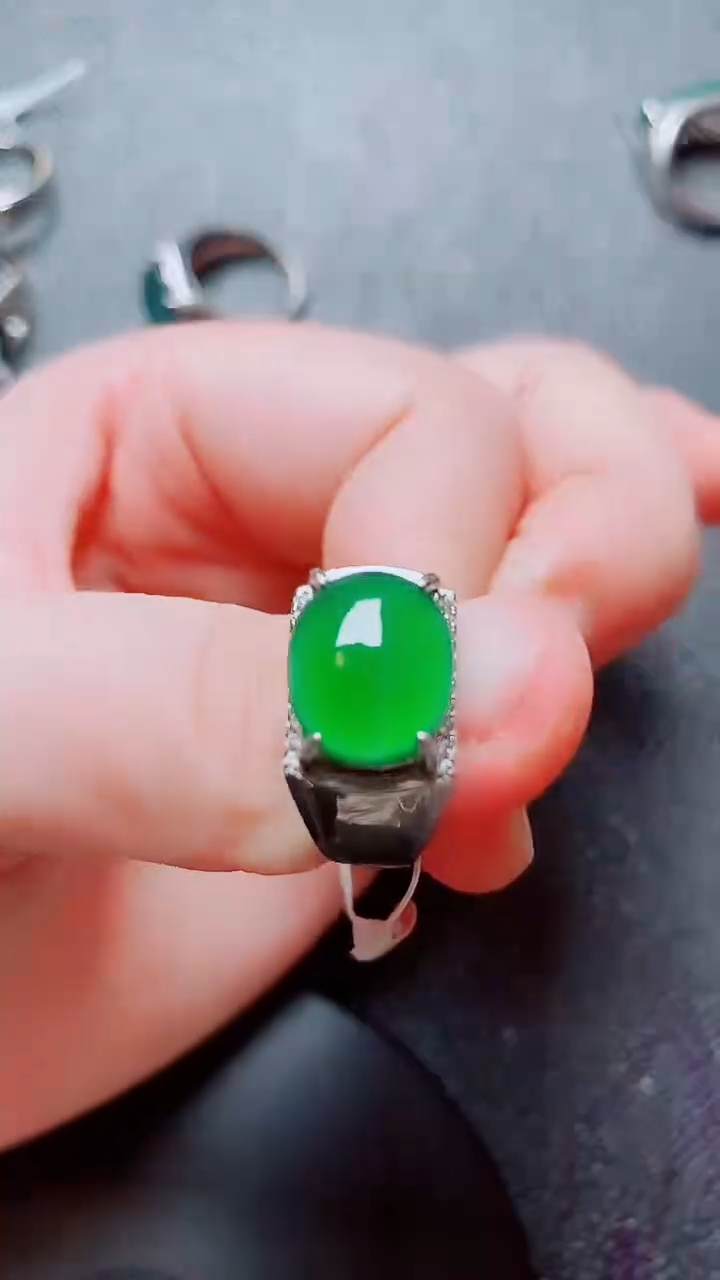 翡翠戒指银S925镶嵌翡翠