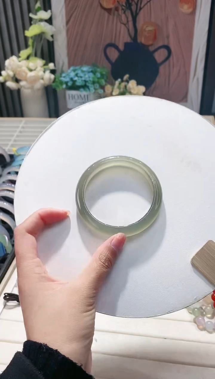 手镯玛瑙/玉髓未镶嵌100-60.1