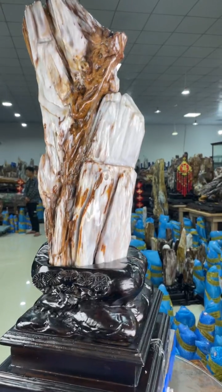 【闪购商品】硅化玉摆件未镶嵌89