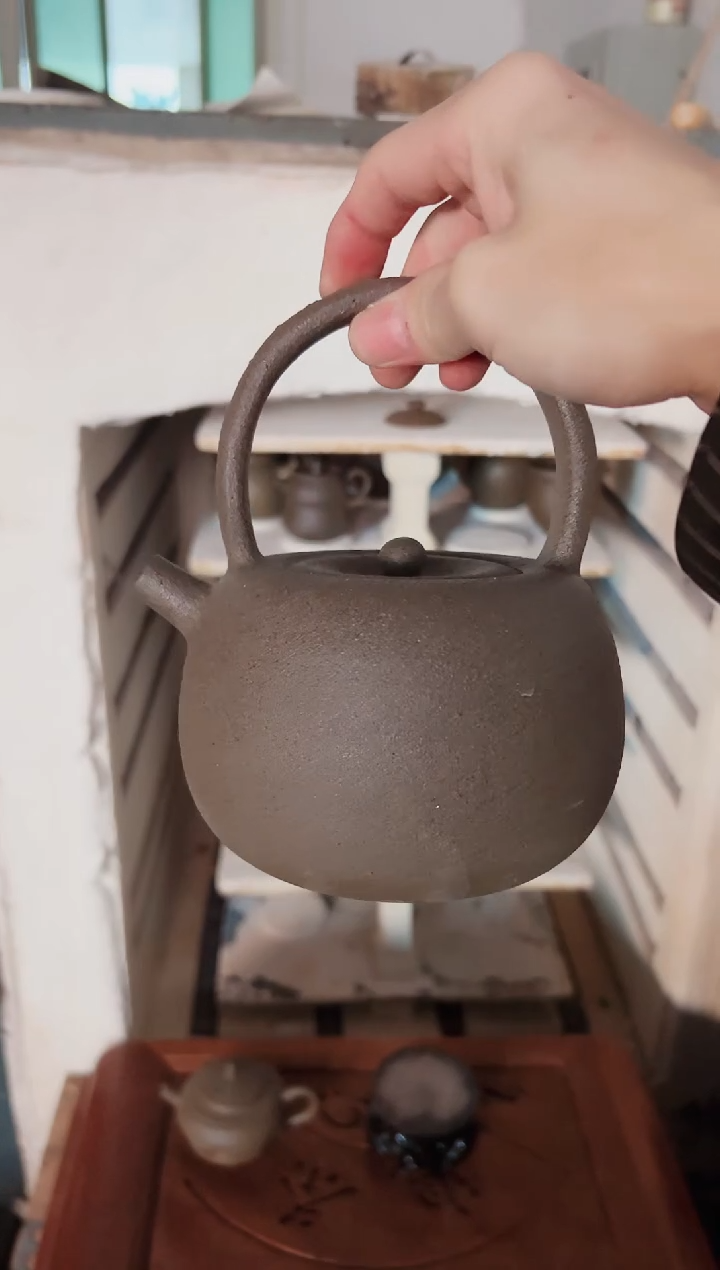 【闪购商品】冰碛岩陶制手工壶