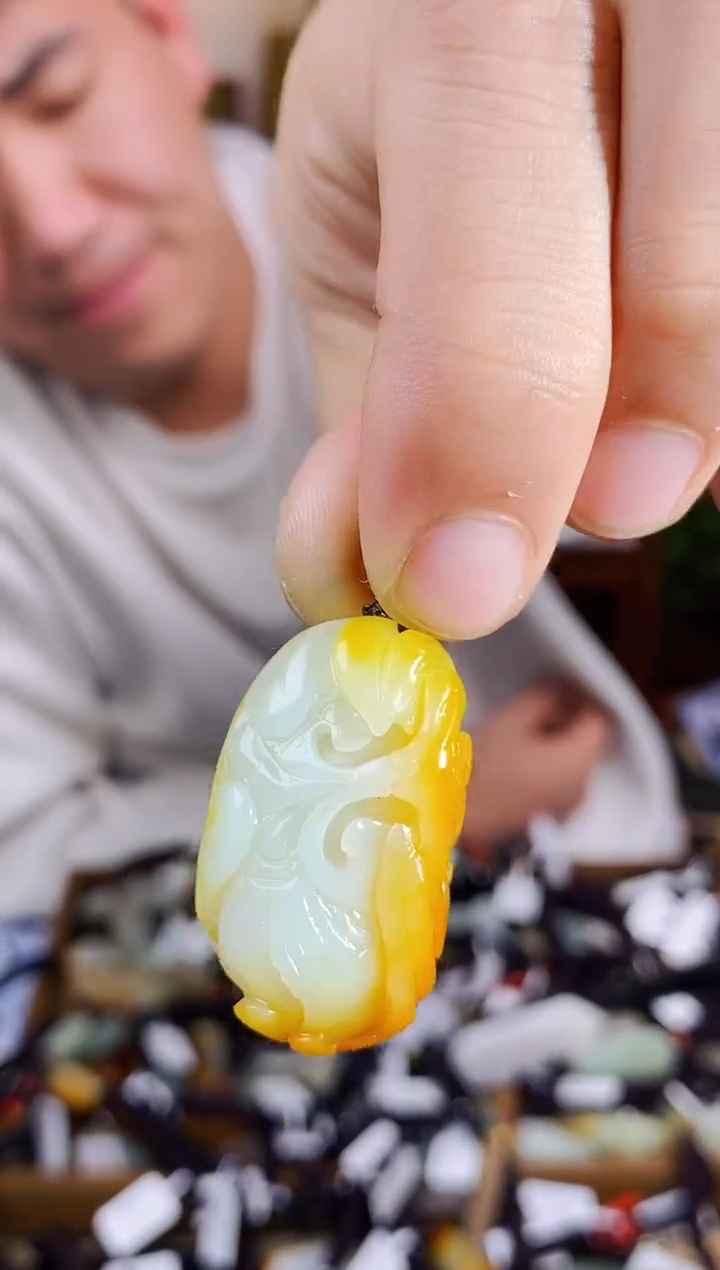 【闪购商品】和田玉颈饰未镶嵌1