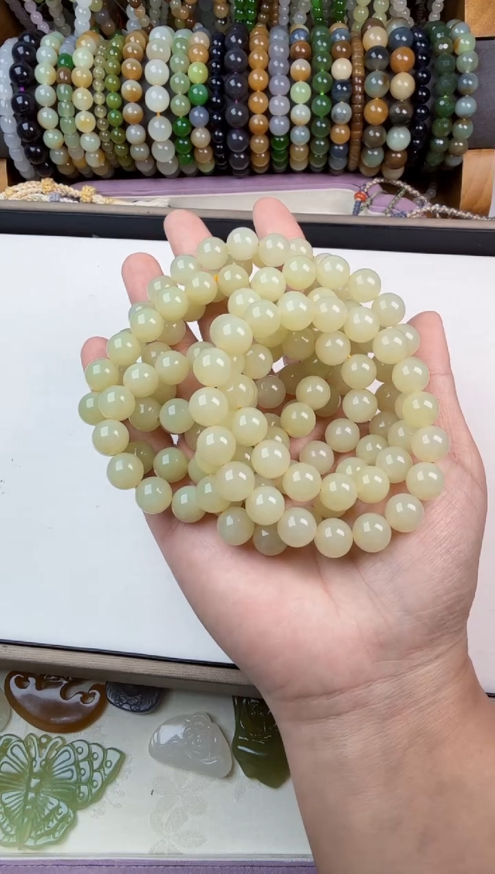未镶嵌手串和田玉10mm手串多样性发其一