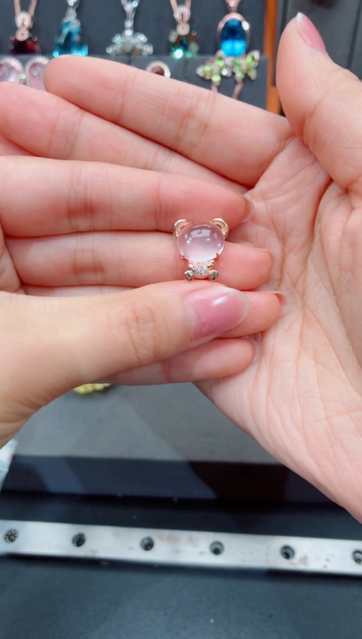 吊坠(赠链)银S925镶嵌水晶水晶吊坠