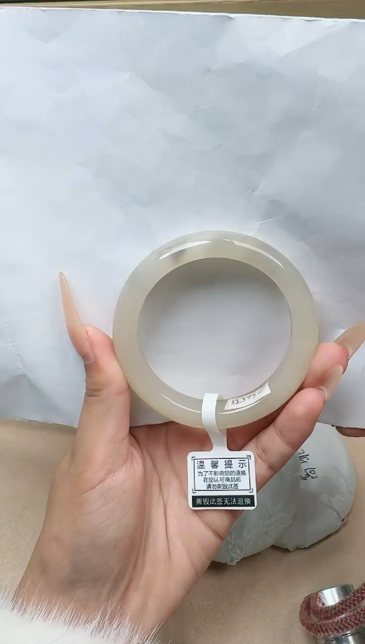 【闪购商品】和田玉手镯未镶嵌55/56圈口YY