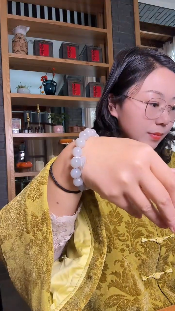 烟紫手串烟紫手串