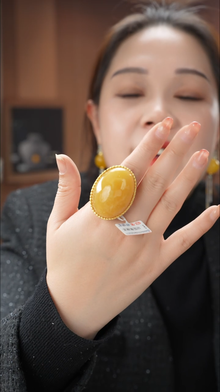 琥珀颈饰未镶嵌精品戒指