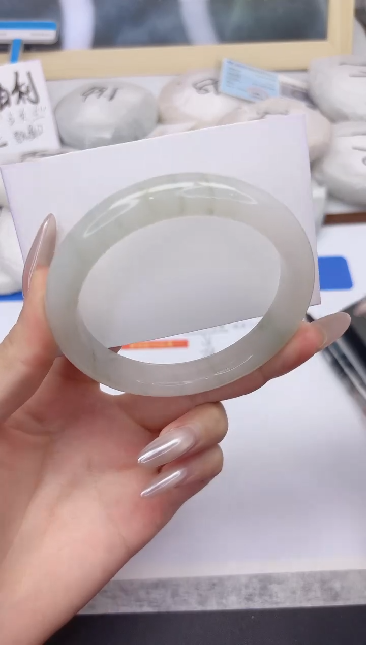 未镶嵌手镯石英质玉A8-60