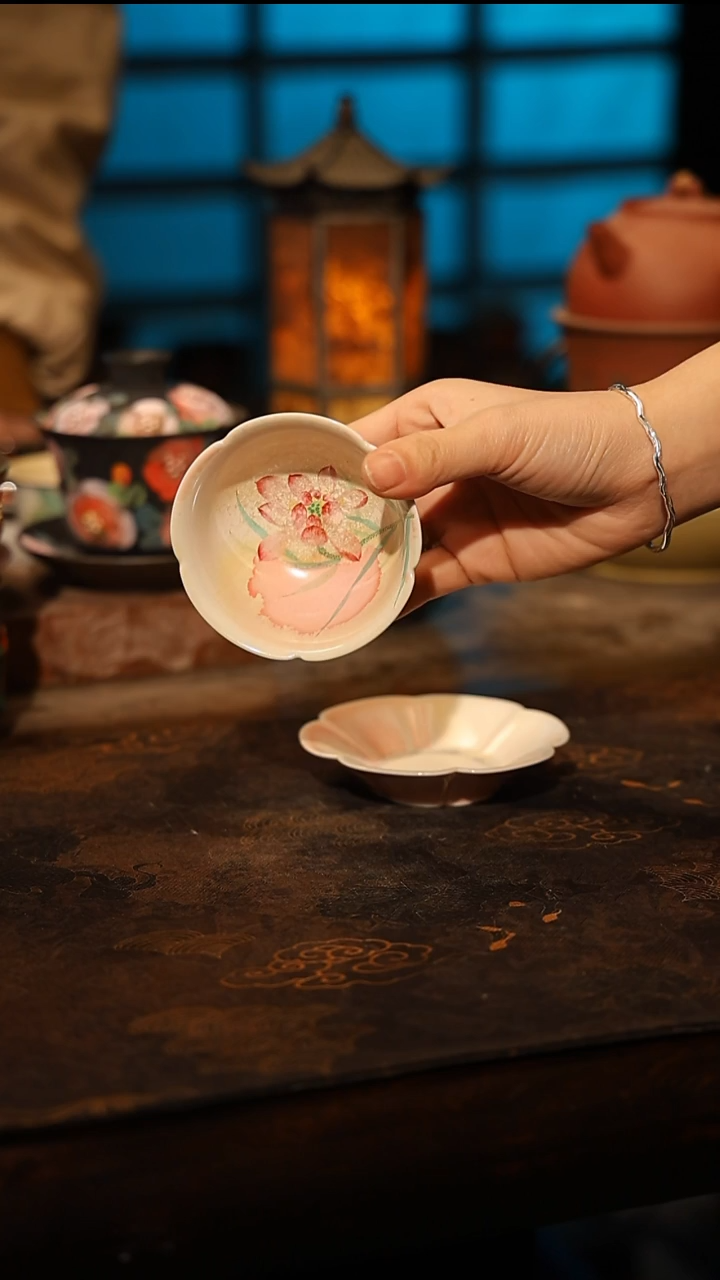 陶瓷景德镇高温釉下彩手工手绘款式