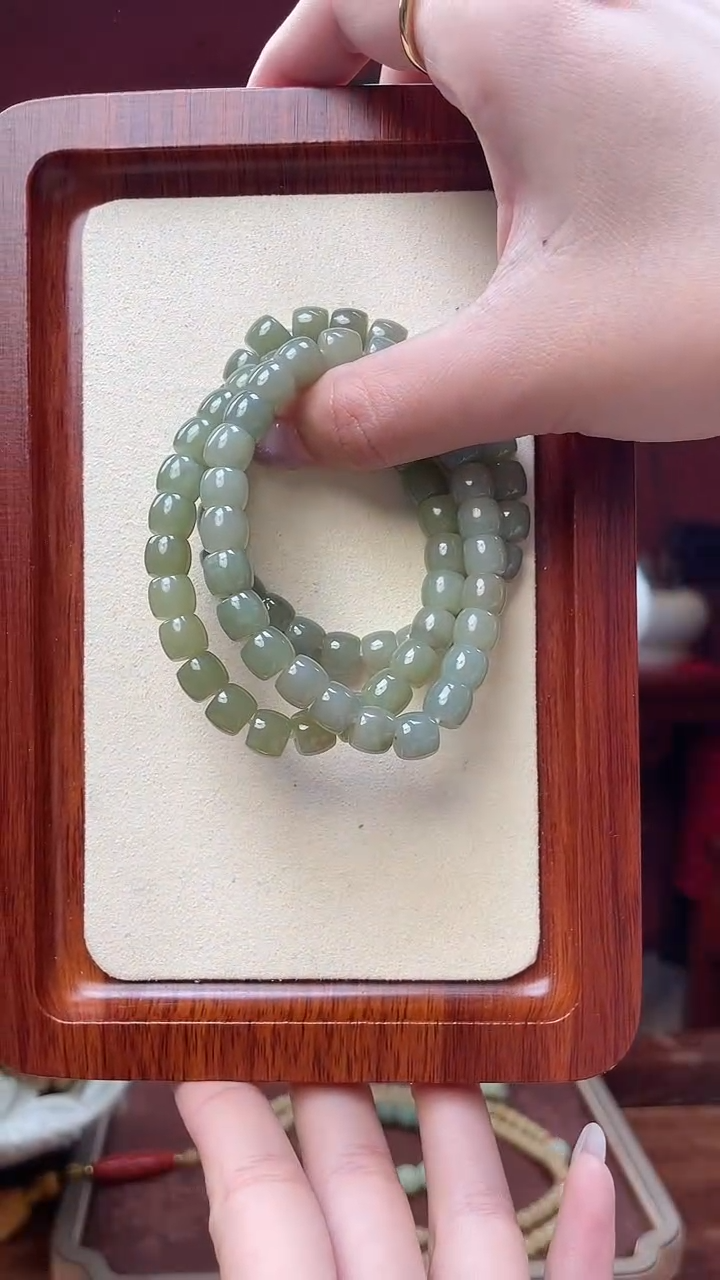 【闪购商品】和田玉手串未镶嵌珠径约7*8mm多样发发一件