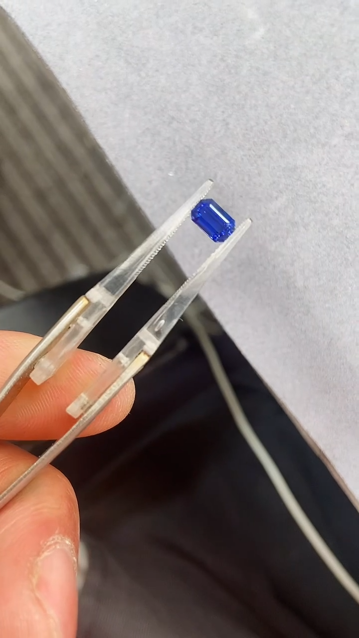 【闪购商品】蓝宝石裸石未镶嵌1.05