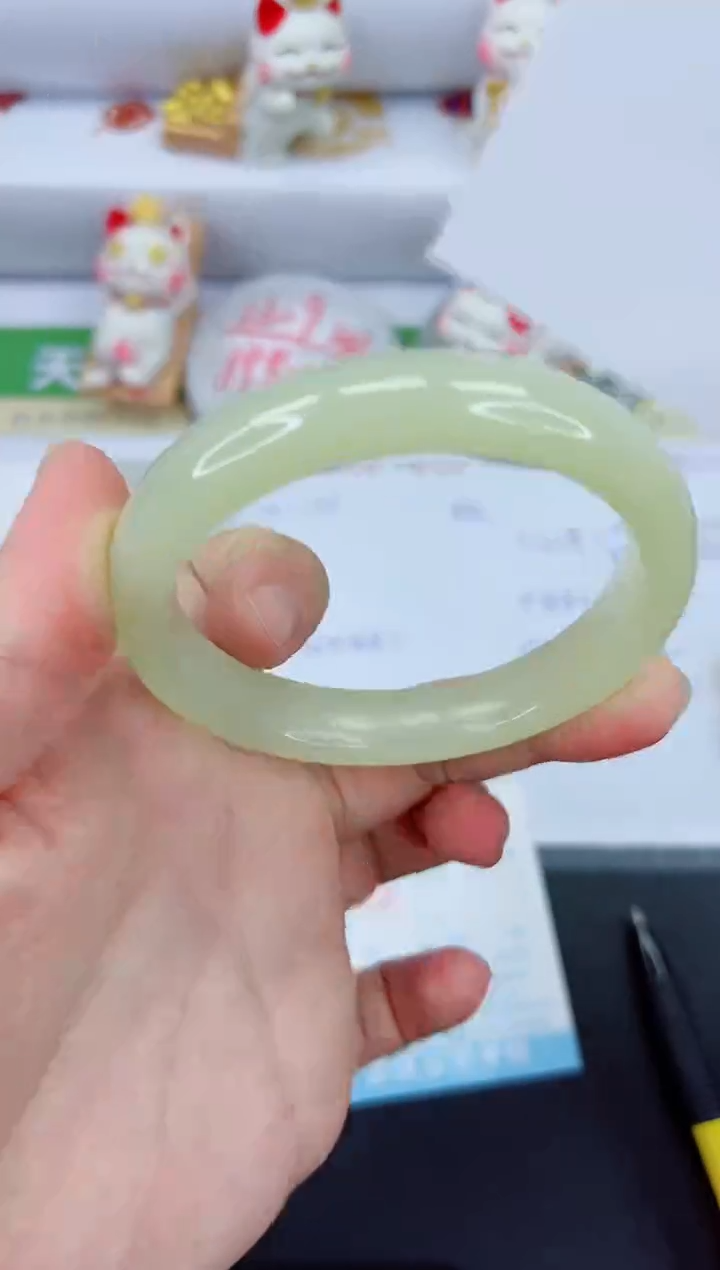 【闪购商品】石英质玉手镯未镶嵌3467-58.6