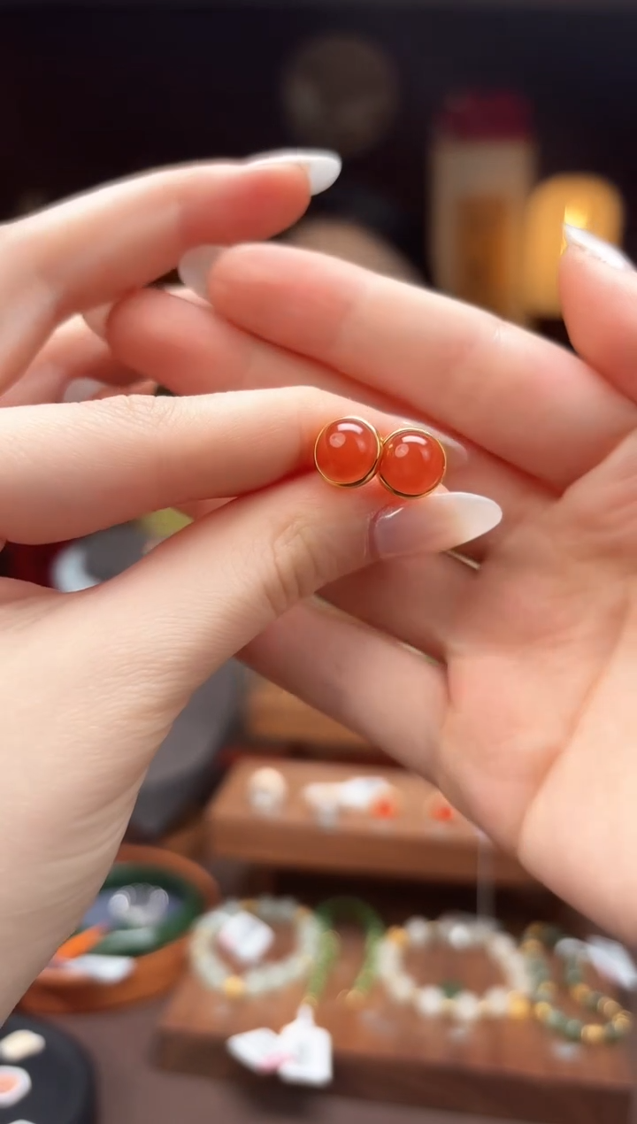 【闪购商品】南红玛瑙AS133南红耳钉18K金镶嵌-