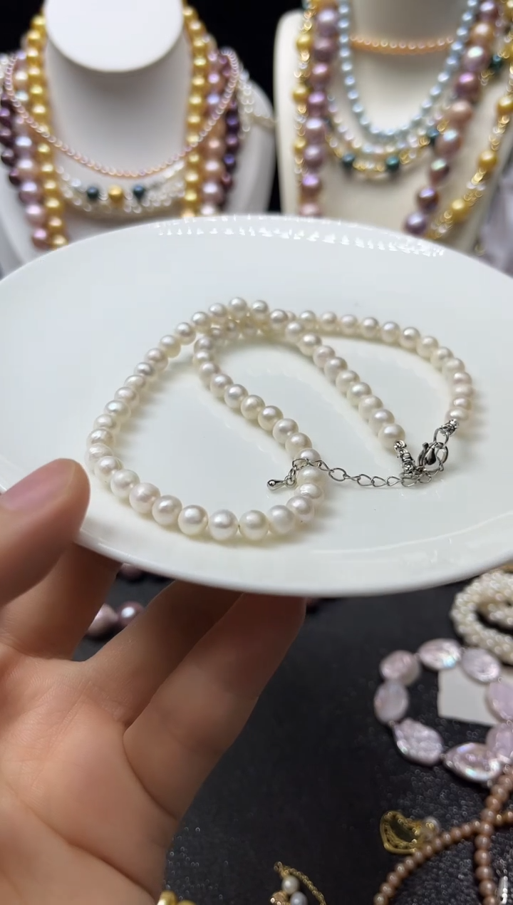 淡水珍珠未镶嵌颈饰多人