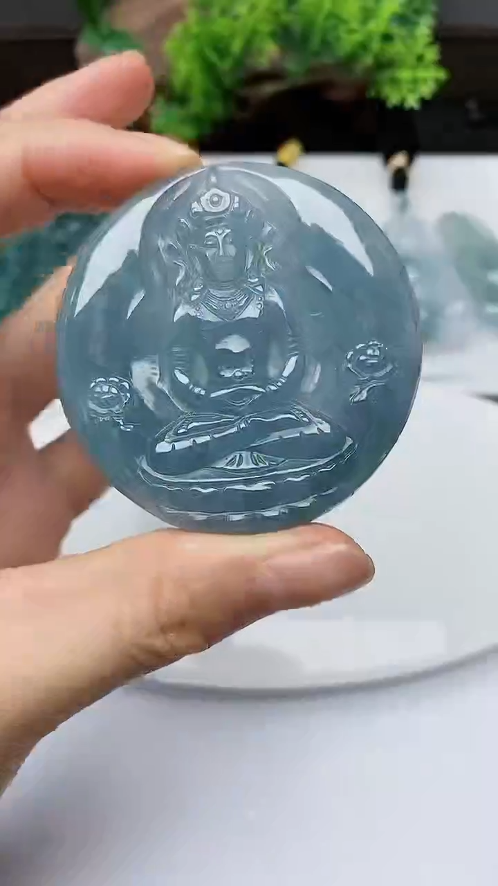 【闪购商品】翡翠颈饰未镶嵌