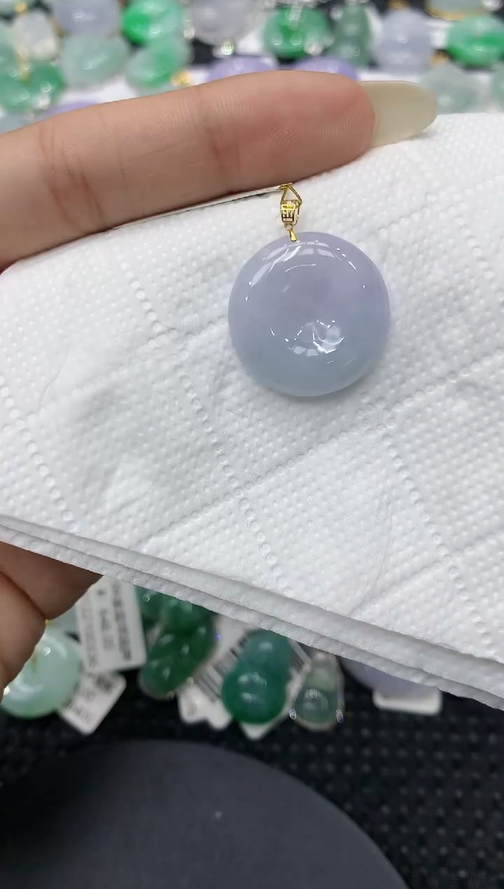 颈饰18K金镶嵌翡翠11111111111