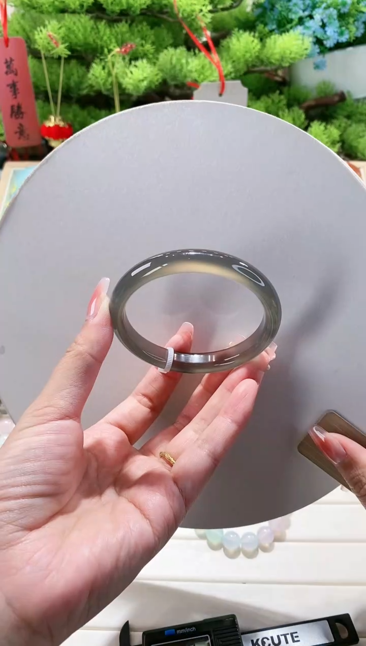 玛瑙/玉髓手镯未镶嵌77-58.3