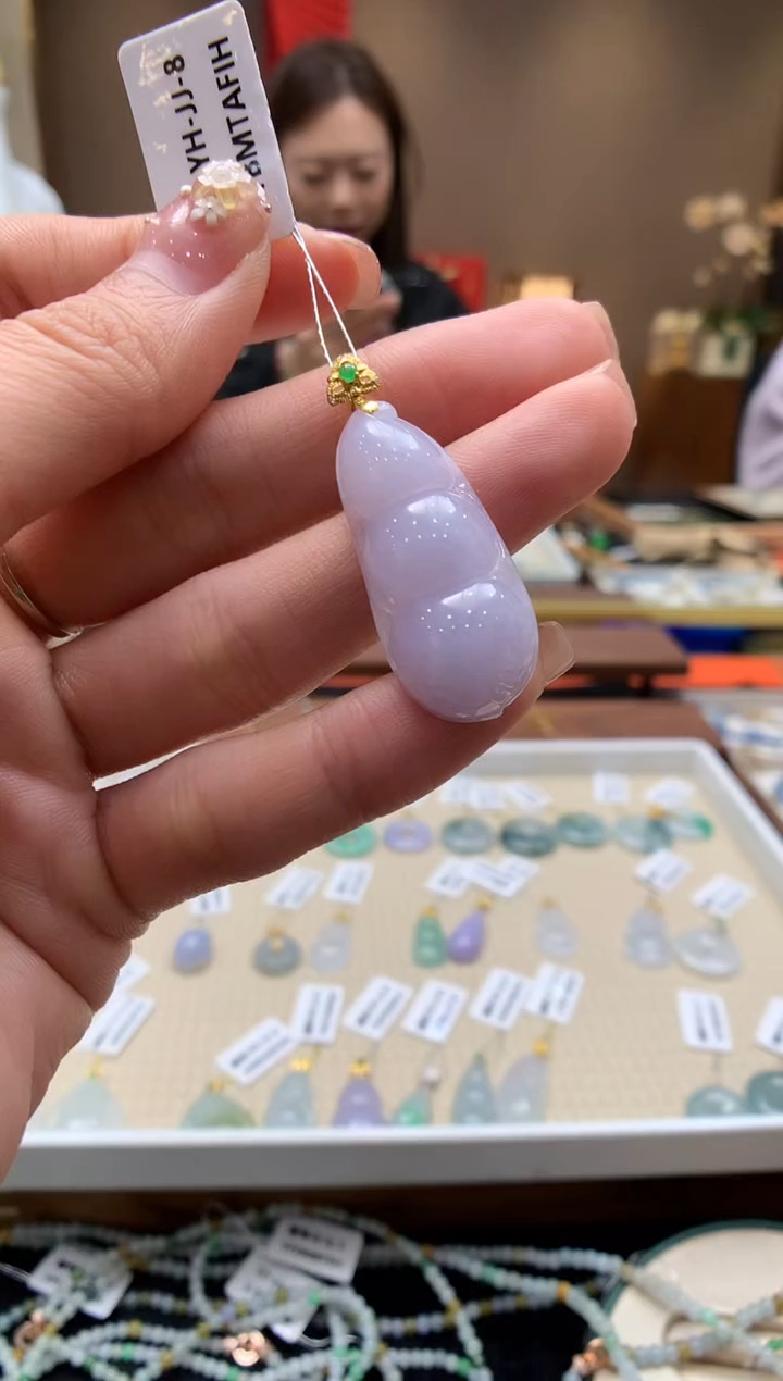 【闪购商品】翡翠颈饰18K金镶嵌吊坠