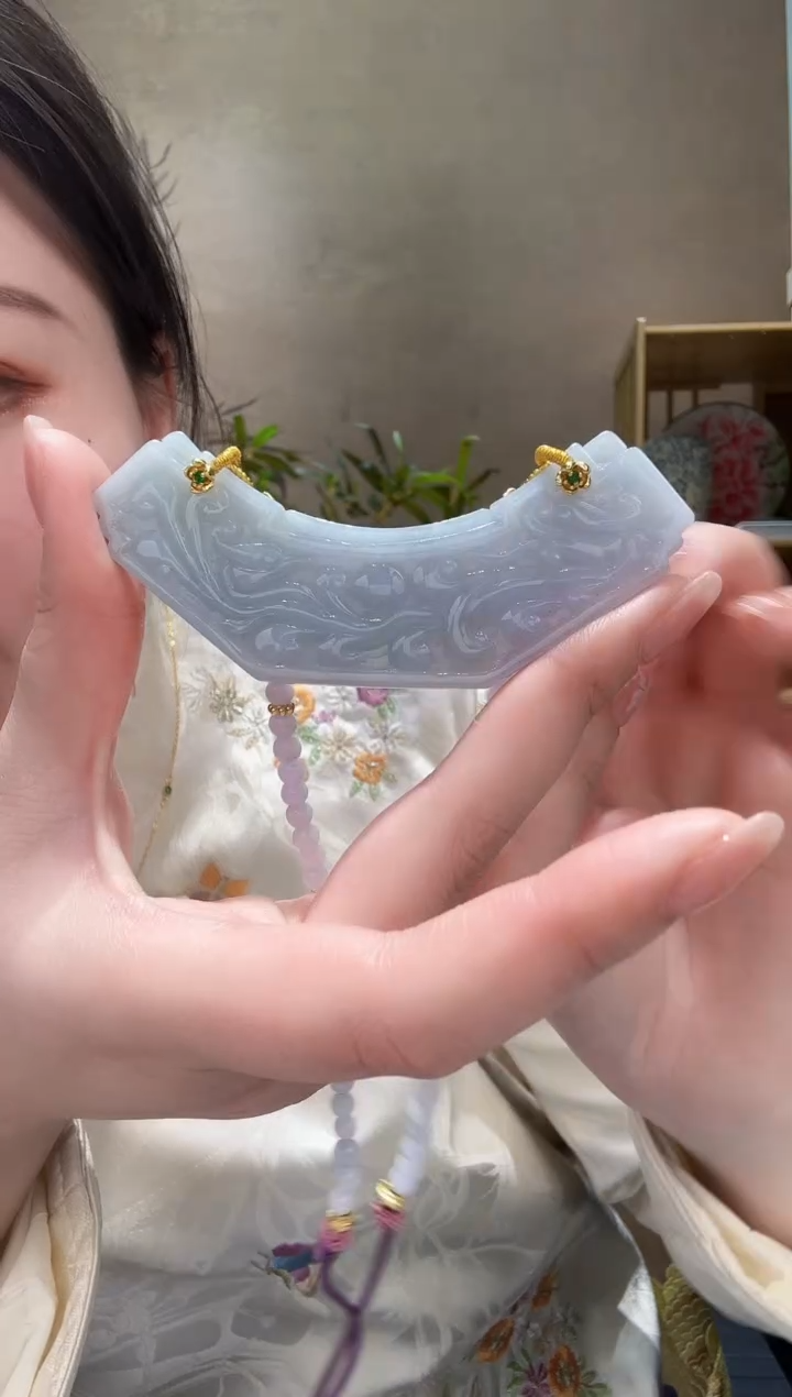 【闪购商品】翡翠颈饰未镶嵌吊坠