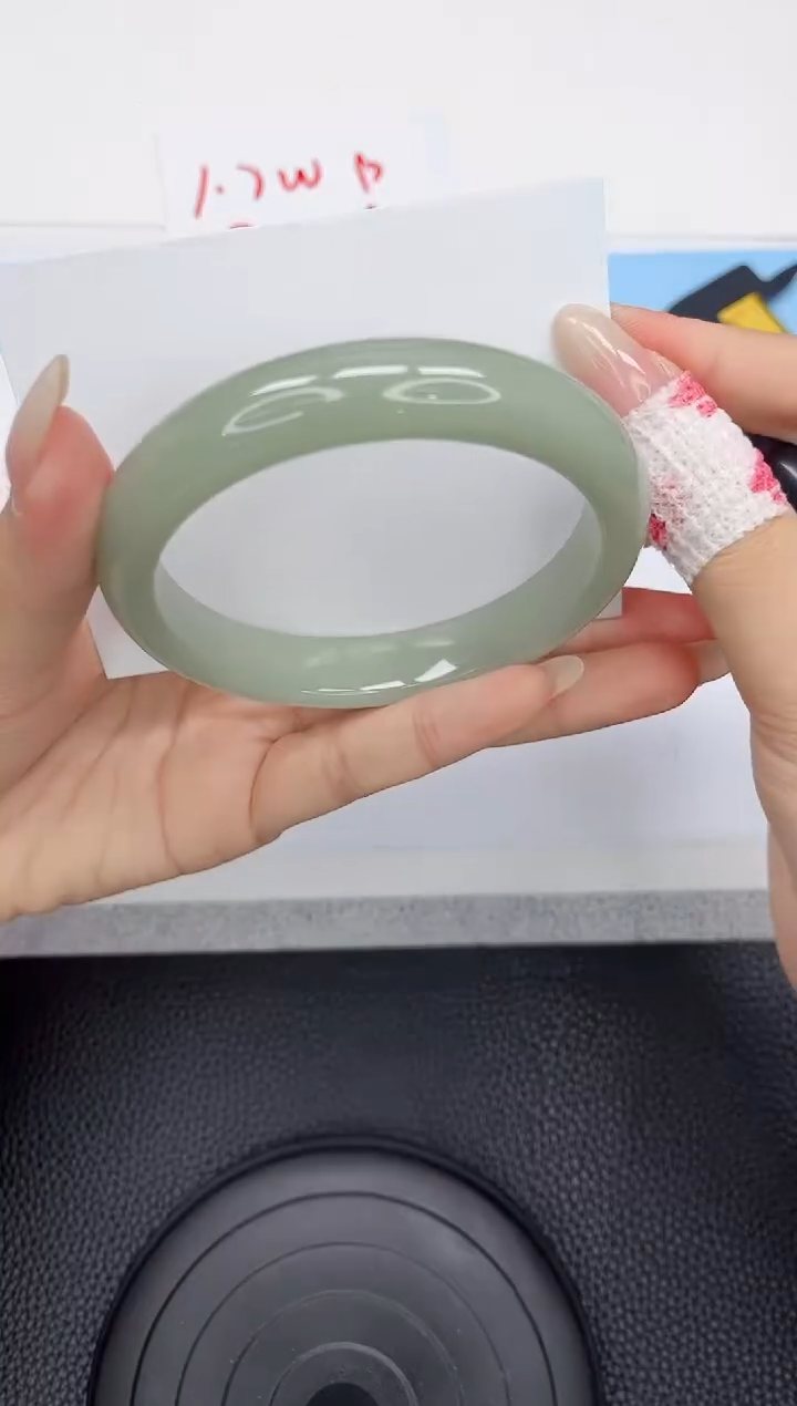 石英质玉手镯未镶嵌253-62.6