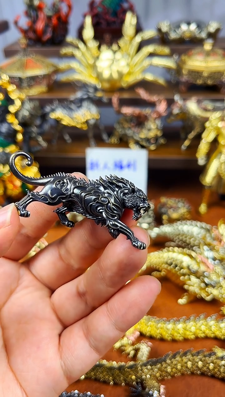 玄虎黄铜摆件实心复古3