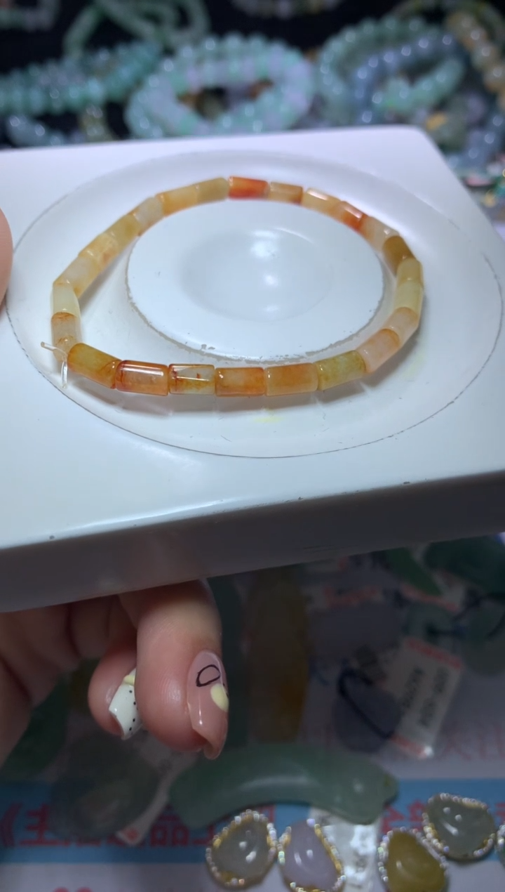 【闪购商品】翡翠挂件未镶嵌CXX012042