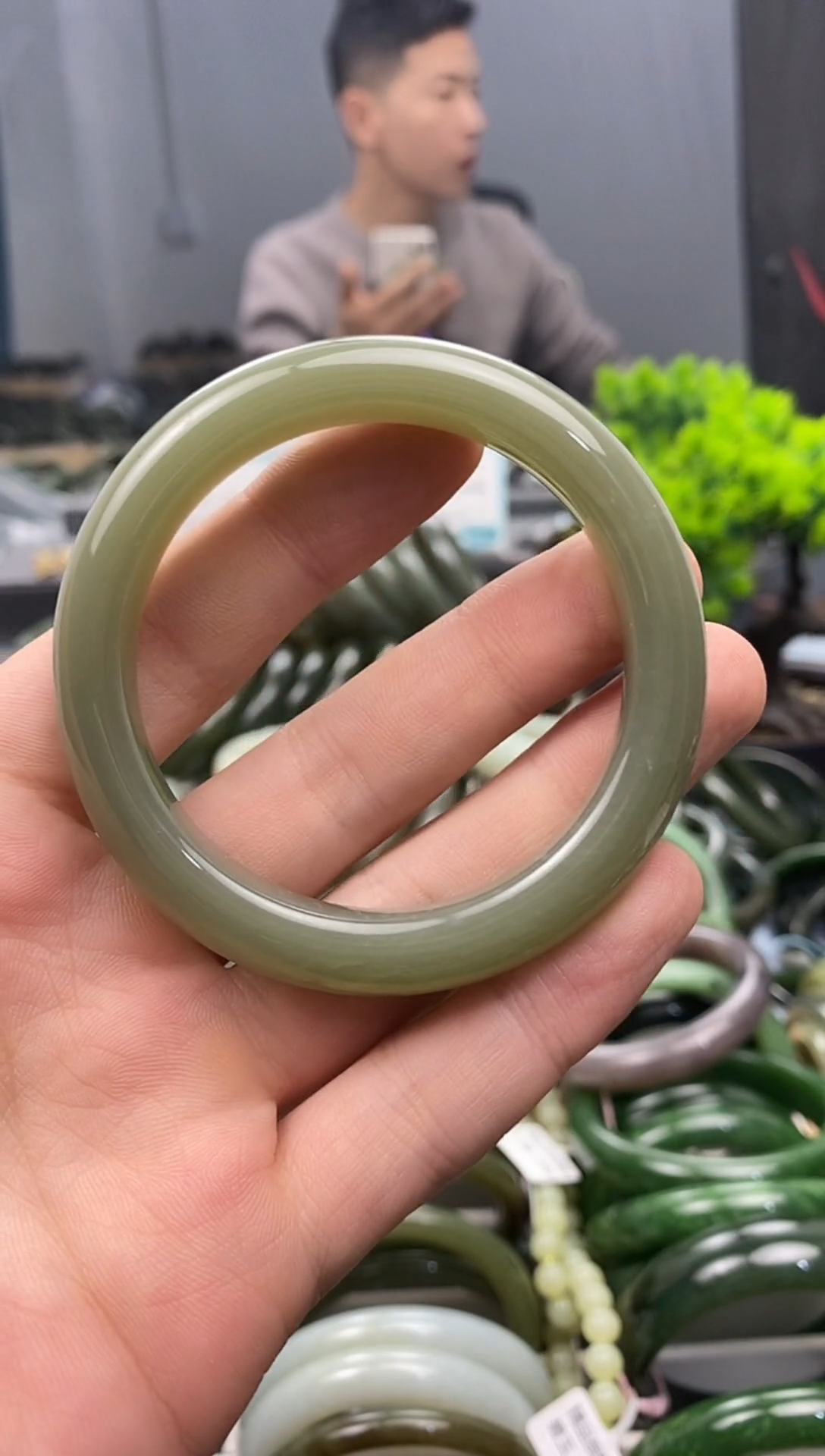 未镶嵌手镯和田玉53.8