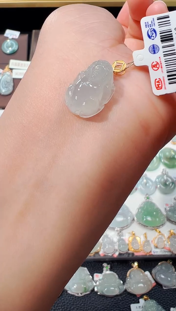 【闪购商品】翡翠吊坠(不含链)18K金镶嵌貔貅吊坠716