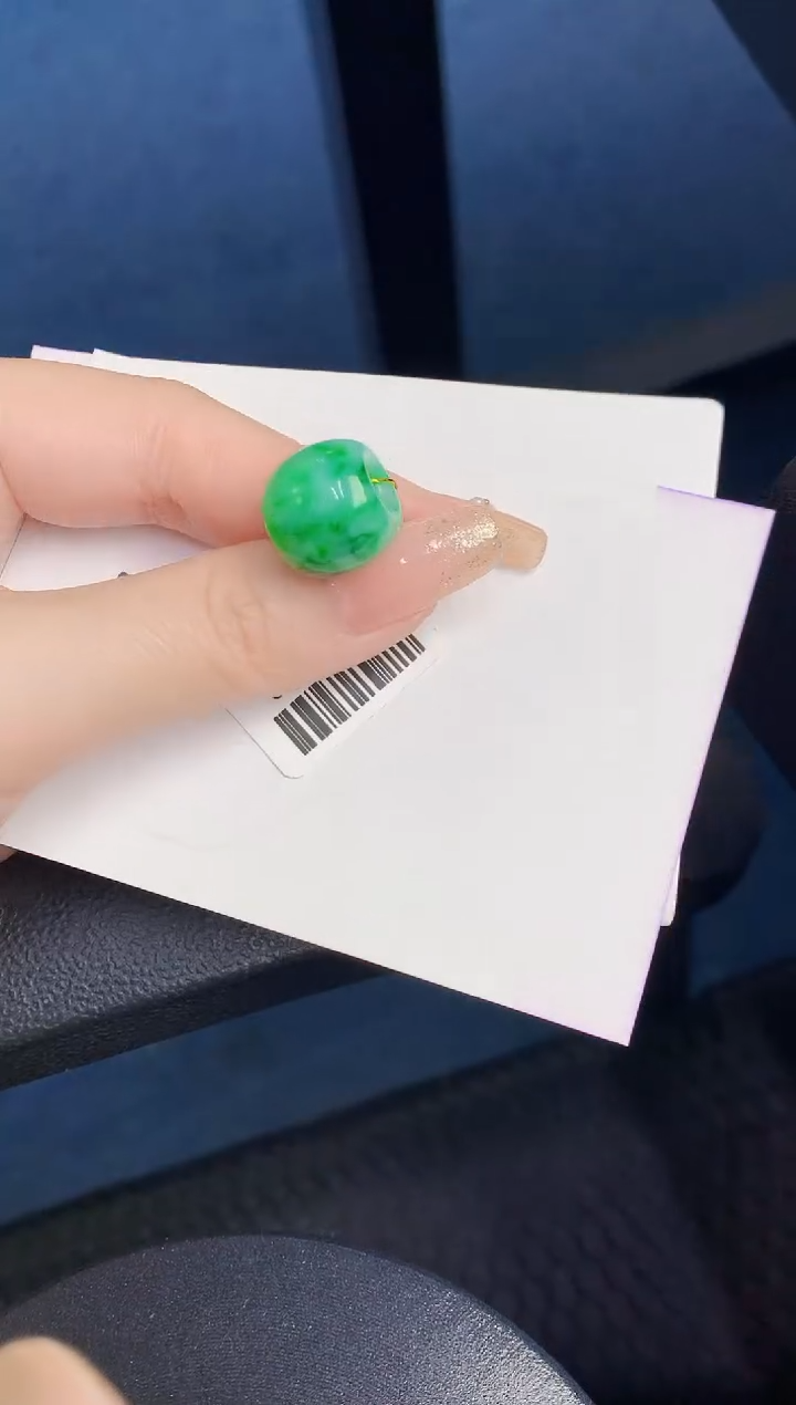 颈饰未镶嵌翡翠缅甸天然翡翠A货