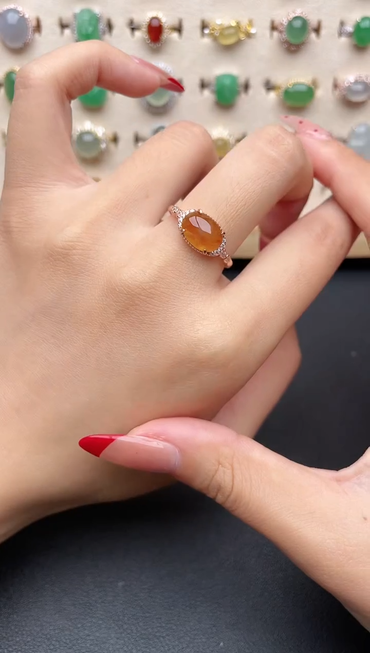 【闪购商品】翡翠戒指银S925镶嵌一物一证一礼盒