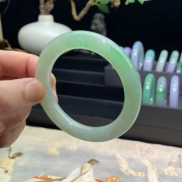 58圆条糯冰种飘金丝阳绿无裂冰润清透58-11-11翡翠手镯