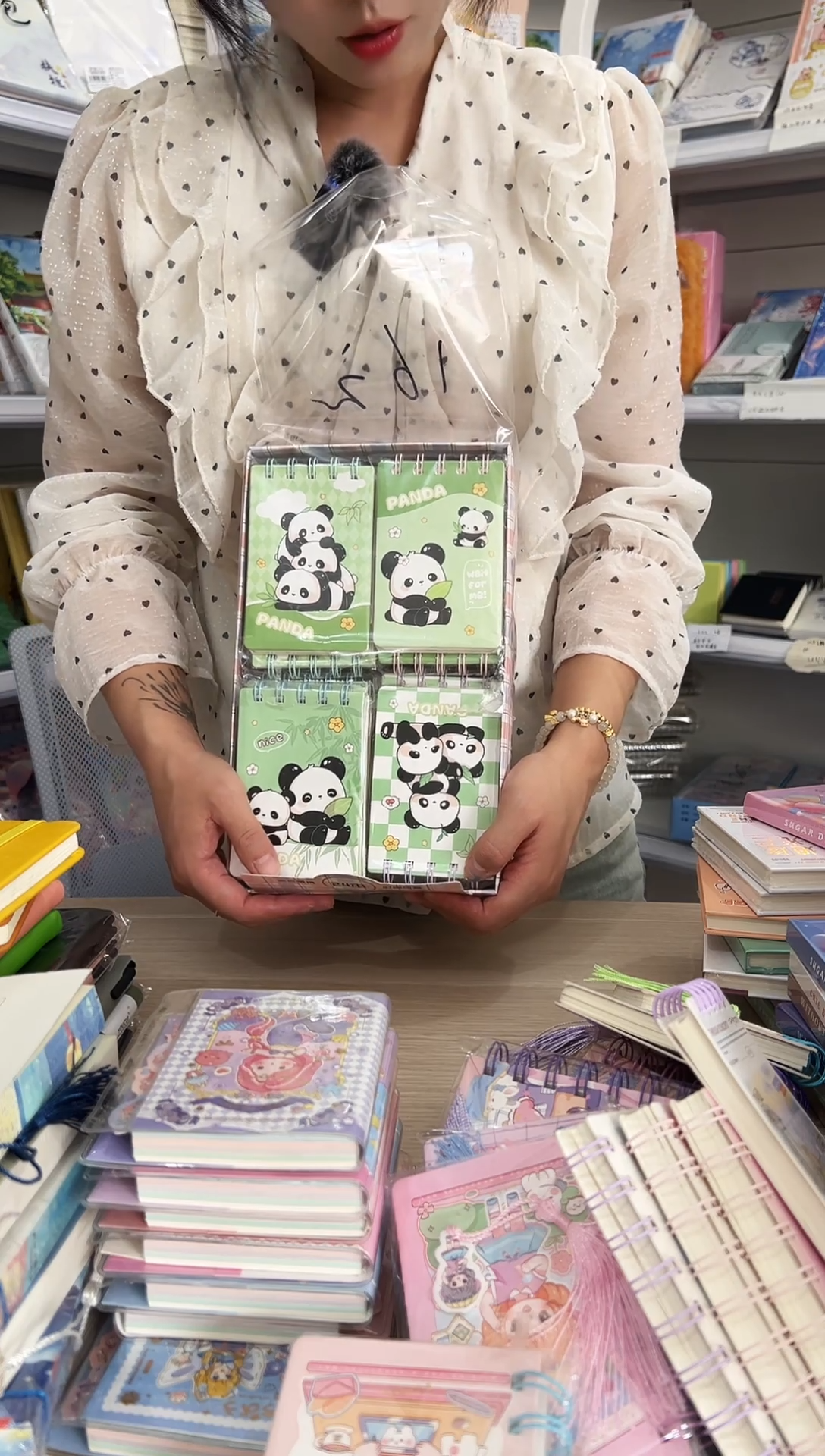 100k上翻线圈【图片展示款式编号705928熊猫】24本