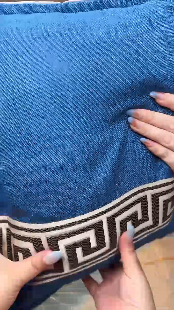 南宫北苑｜甄选珍品蓝色枕头