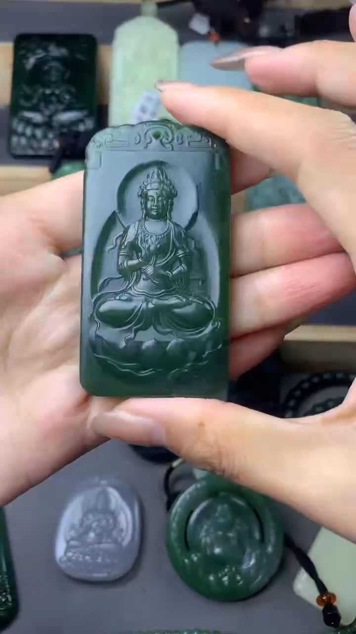 【闪购商品】定制和田玉挂件拍一发一不退不换