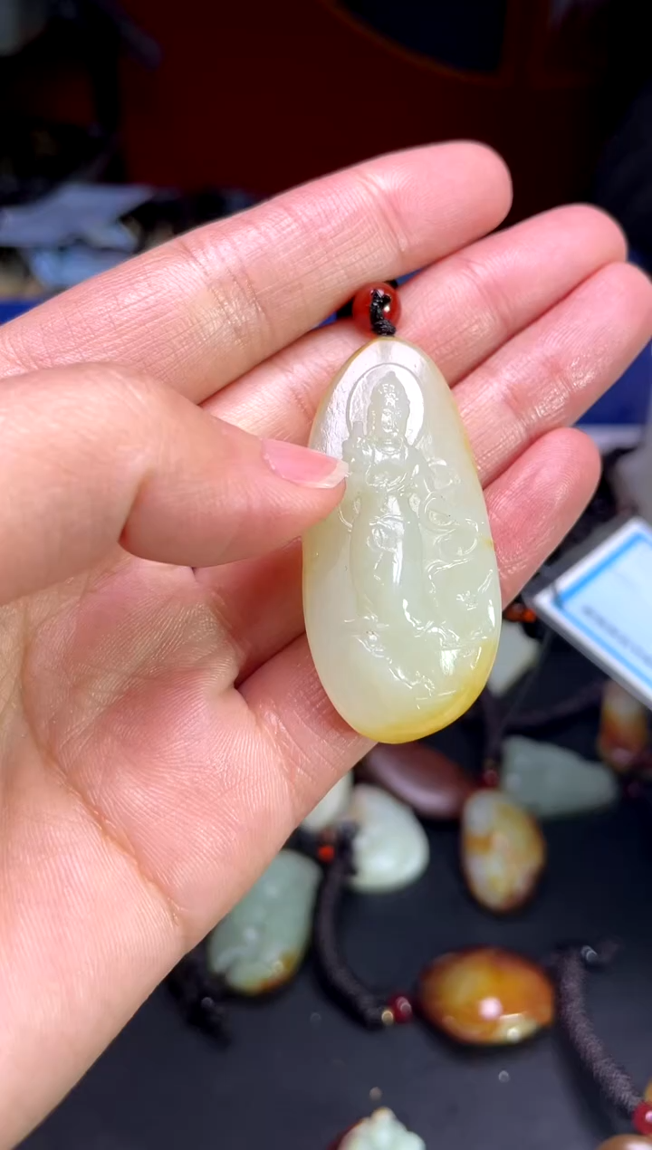 【闪购商品】和田玉颈饰未镶嵌1