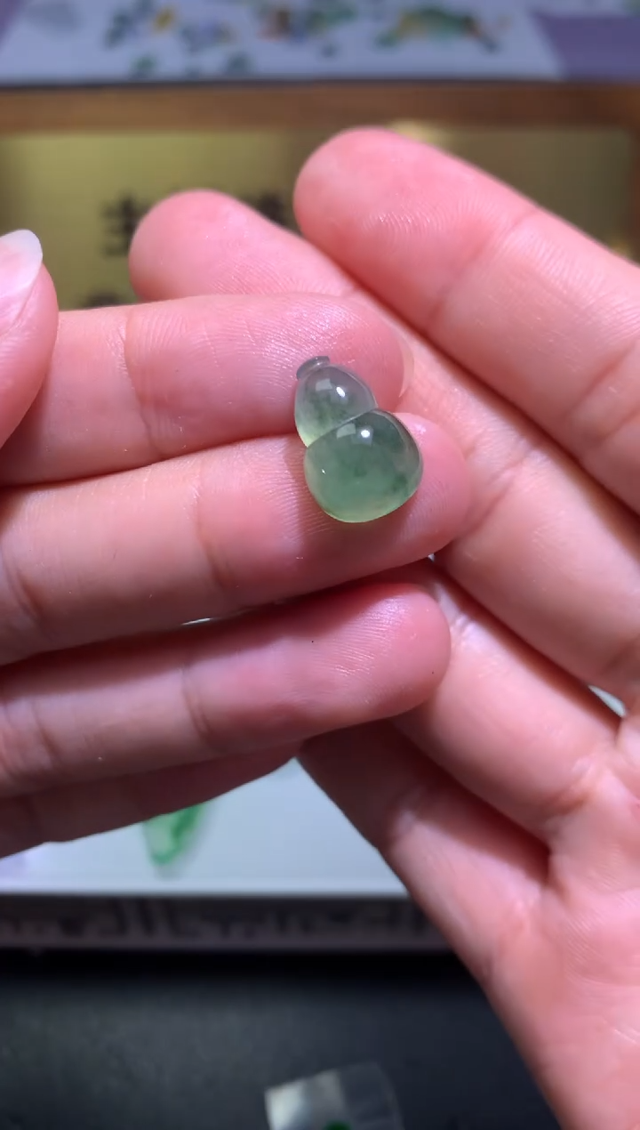 【闪购商品】定制翡翠未镶嵌毛货