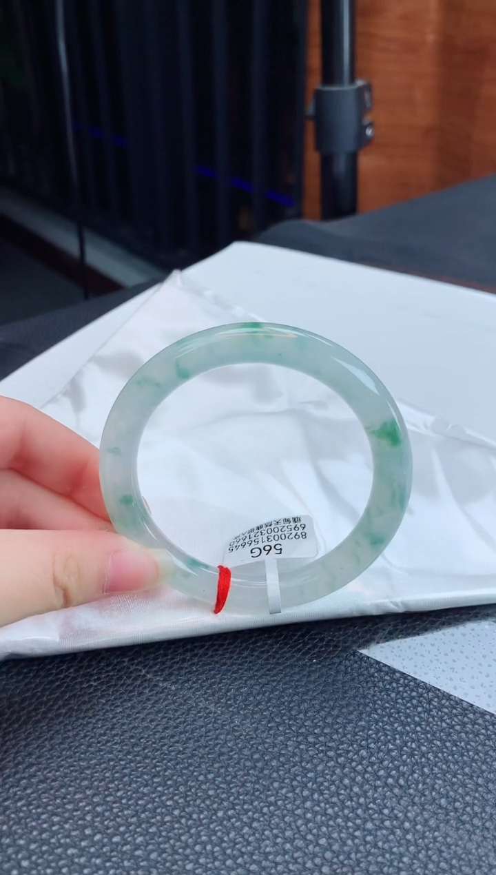 【闪购商品】翡翠手镯未镶嵌缅甸天然翡翠A货手镯