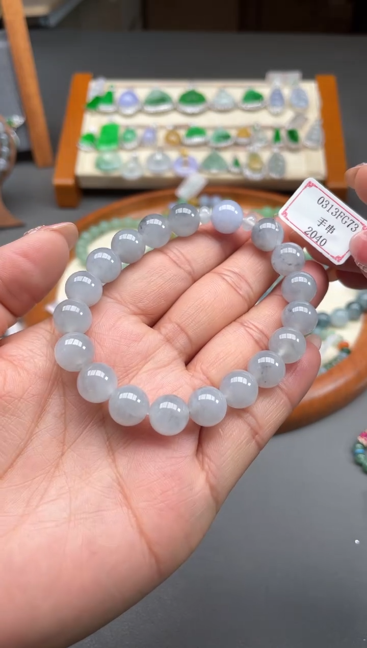 【闪购商品】未镶嵌翡翠手串0313FG73