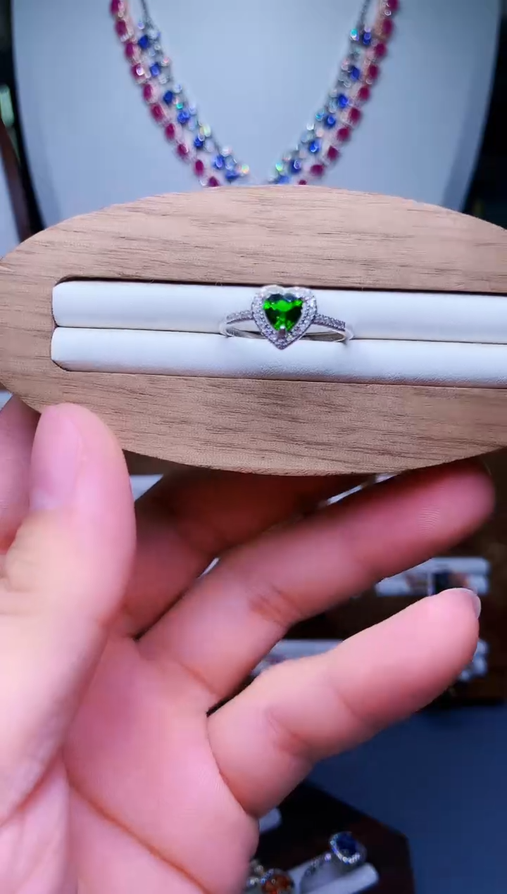 【闪购商品】透辉石戒指银S925镶嵌92-19