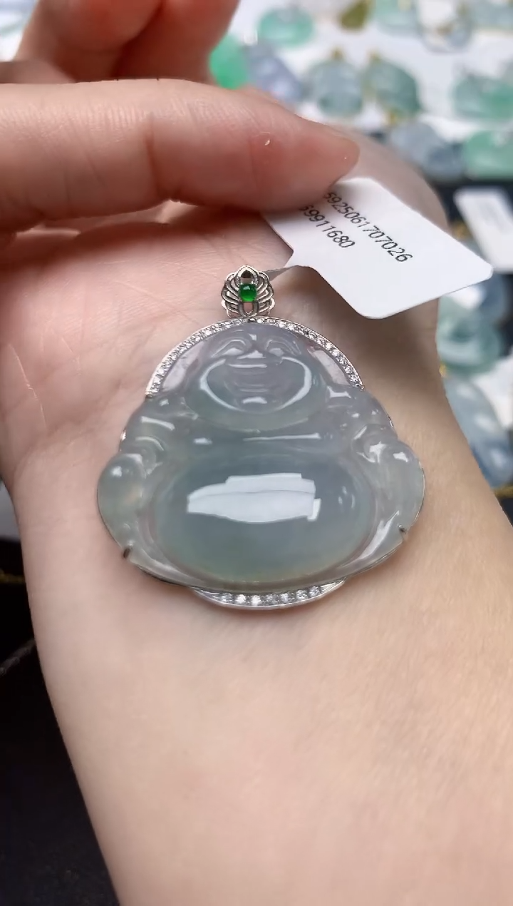 颈饰18K金镶嵌翡翠天然缅甸A货翡翠