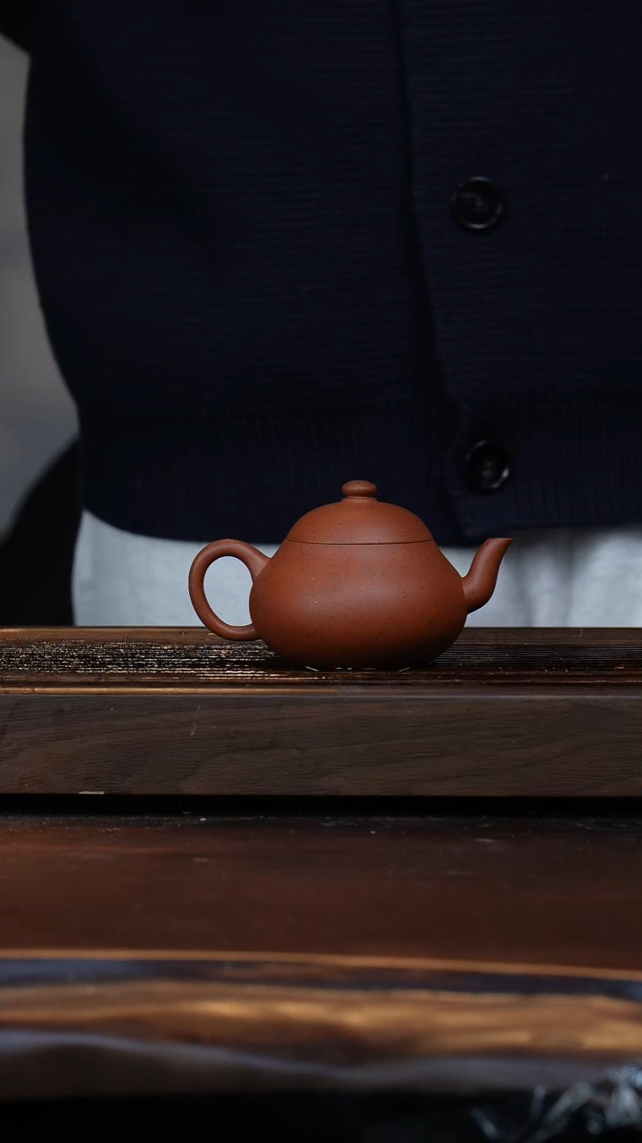 【闪购商品】紫砂茶壶开年福利铁质红泥逸公梨