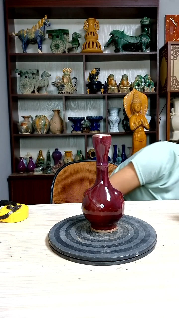 经典精美复古风格瓷器