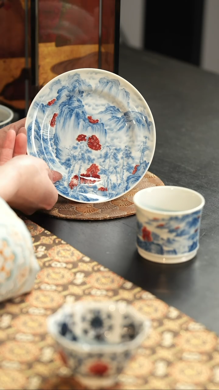 【闪购商品】杯屹朴堂釉里红山水