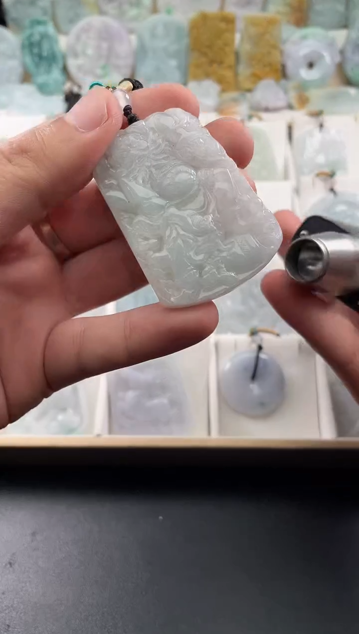 颈饰未镶嵌翡翠25/11/13/.109