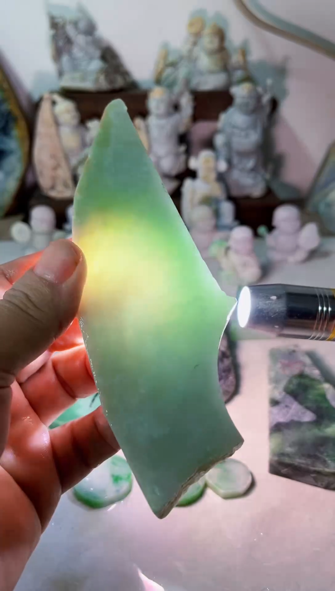 【闪购商品】翡翠吊坠(不含链)未镶嵌A946